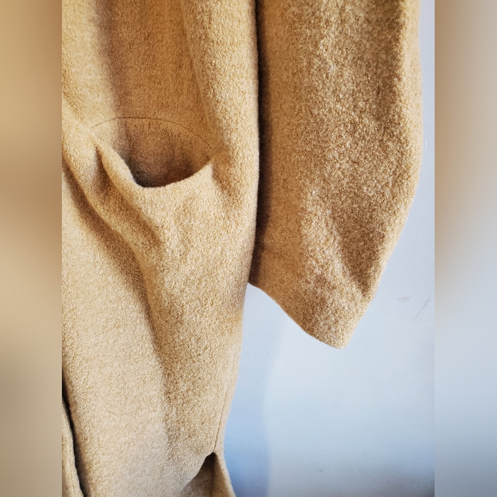 aritzia wilfred 100% merino wool cardigan, size large GUC -some wear underarms - Picture 11 of 14